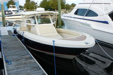 34' Chris-craft 2017 Yacht For Sale